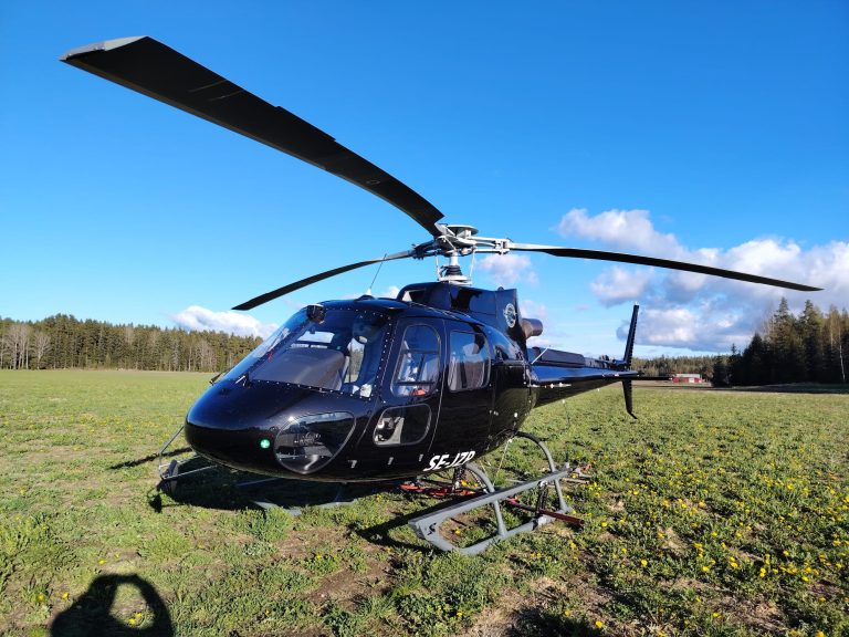 lannoituskopteri lähdössä lennolle